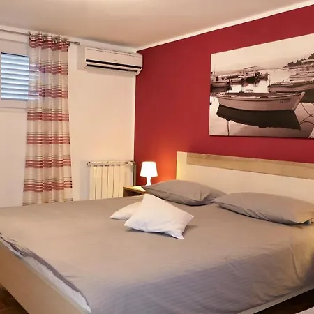 Agatha Apartament Sveti Filip i Jakov