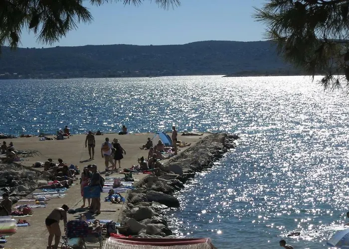 Agatha Sveti Filip i Jakov